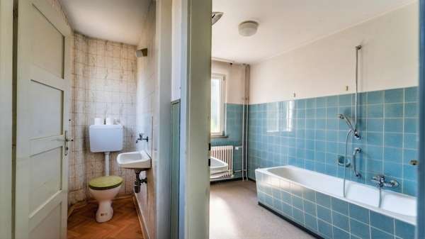 Bad/ WC - Einfamilienhaus in 78628 Rottweil mit 124m² kaufen