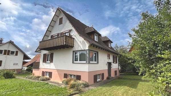 Gartenansicht - Einfamilienhaus in 72175 Dornhan mit 140m² kaufen