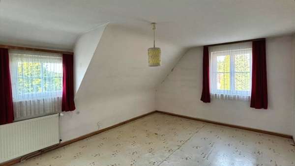 Zimmer DG Zimmer DG - Einfamilienhaus in 72275 Alpirsbach mit 130m² kaufen