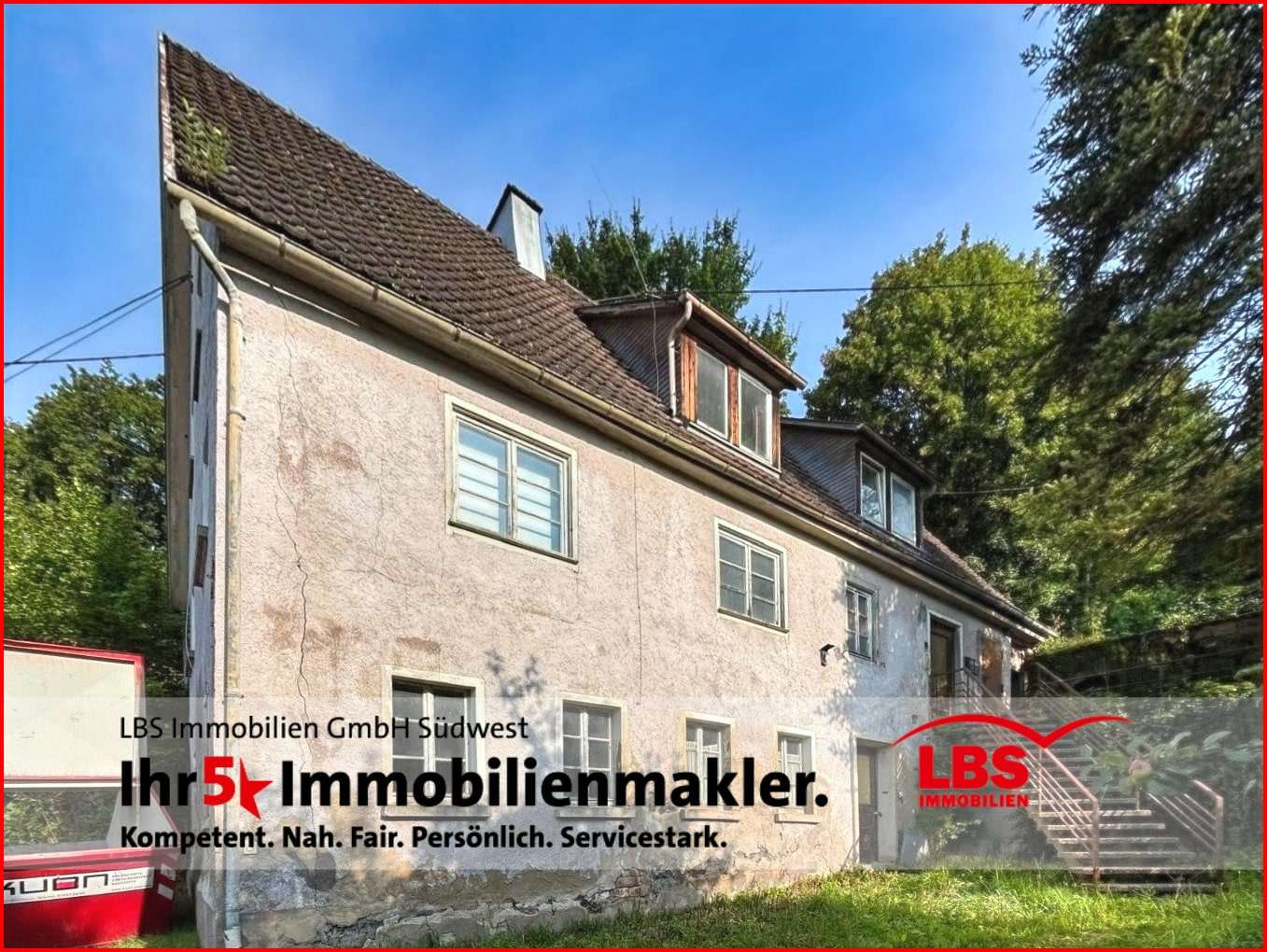 Außenansicht Außenansicht - Zweifamilienhaus in 72172 Sulz mit 188m² kaufen