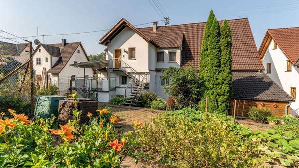 Gartenansicht Gartenansicht - Einfamilienhaus in 72172 Sulz mit 173m² kaufen
