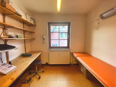 Behandlungszimmer - Büro in 78727 Oberndorf mit 125m² kaufen