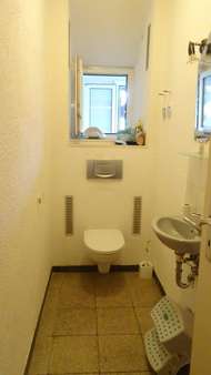 Gäste-WC - Etagenwohnung in 76437 Rastatt mit 141m² kaufen
