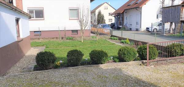 Garten - Einfamilienhaus in 76477 Elchesheim-Illingen mit 117m² kaufen