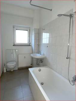 Badezimmer - Erdgeschosswohnung in 67061 Ludwigshafen mit 59m² mieten