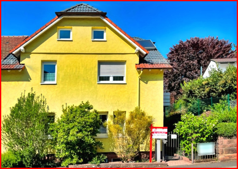 Hausfassade straßenseitig - Doppelhaushälfte in 69412 Eberbach mit 168m² kaufen