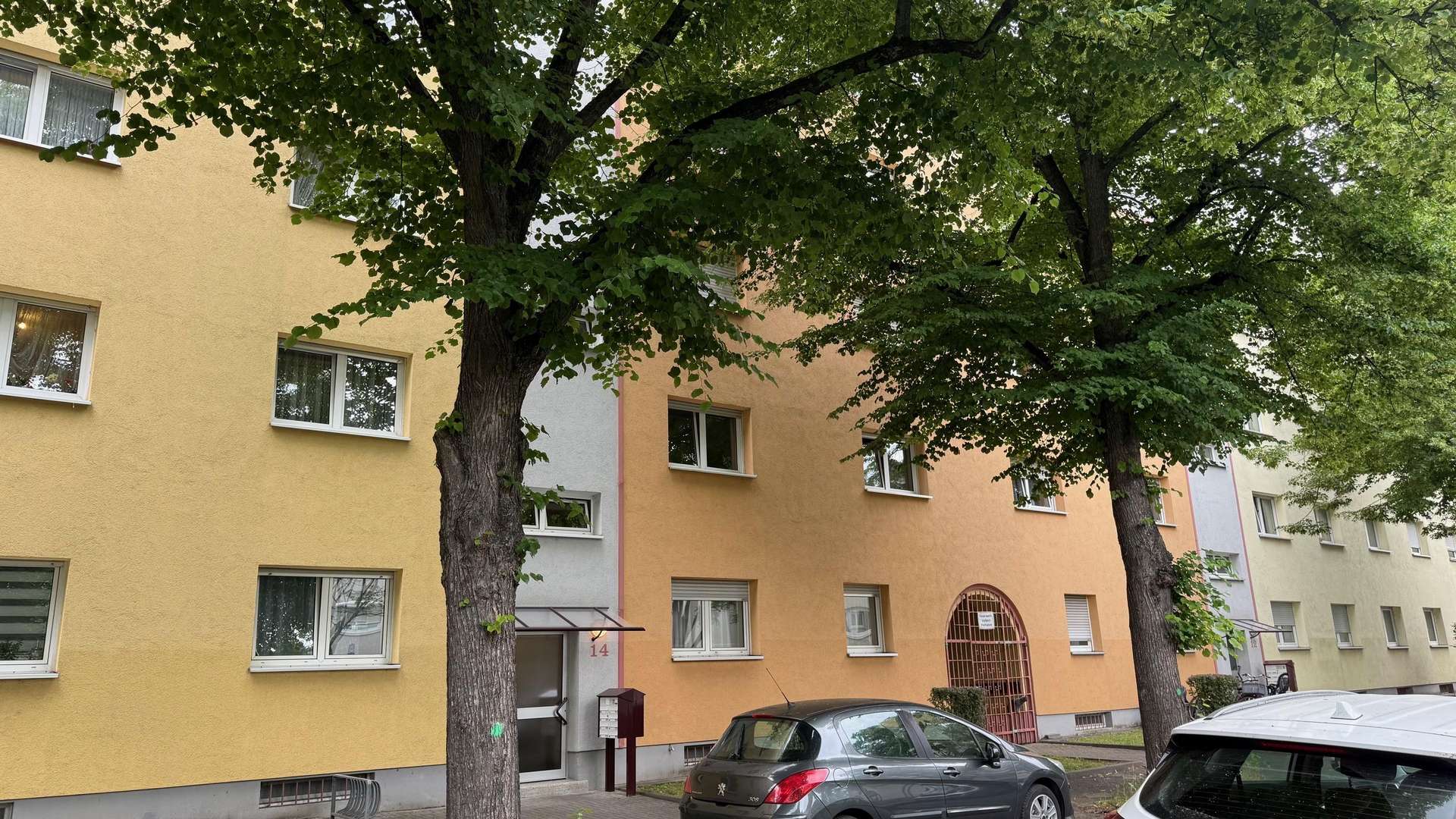 Außenansicht Außenansicht - Etagenwohnung in 68169 Mannheim mit 85m² kaufen