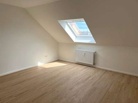 Zimmer - Dachgeschosswohnung in 68167 Mannheim mit 87m² kaufen