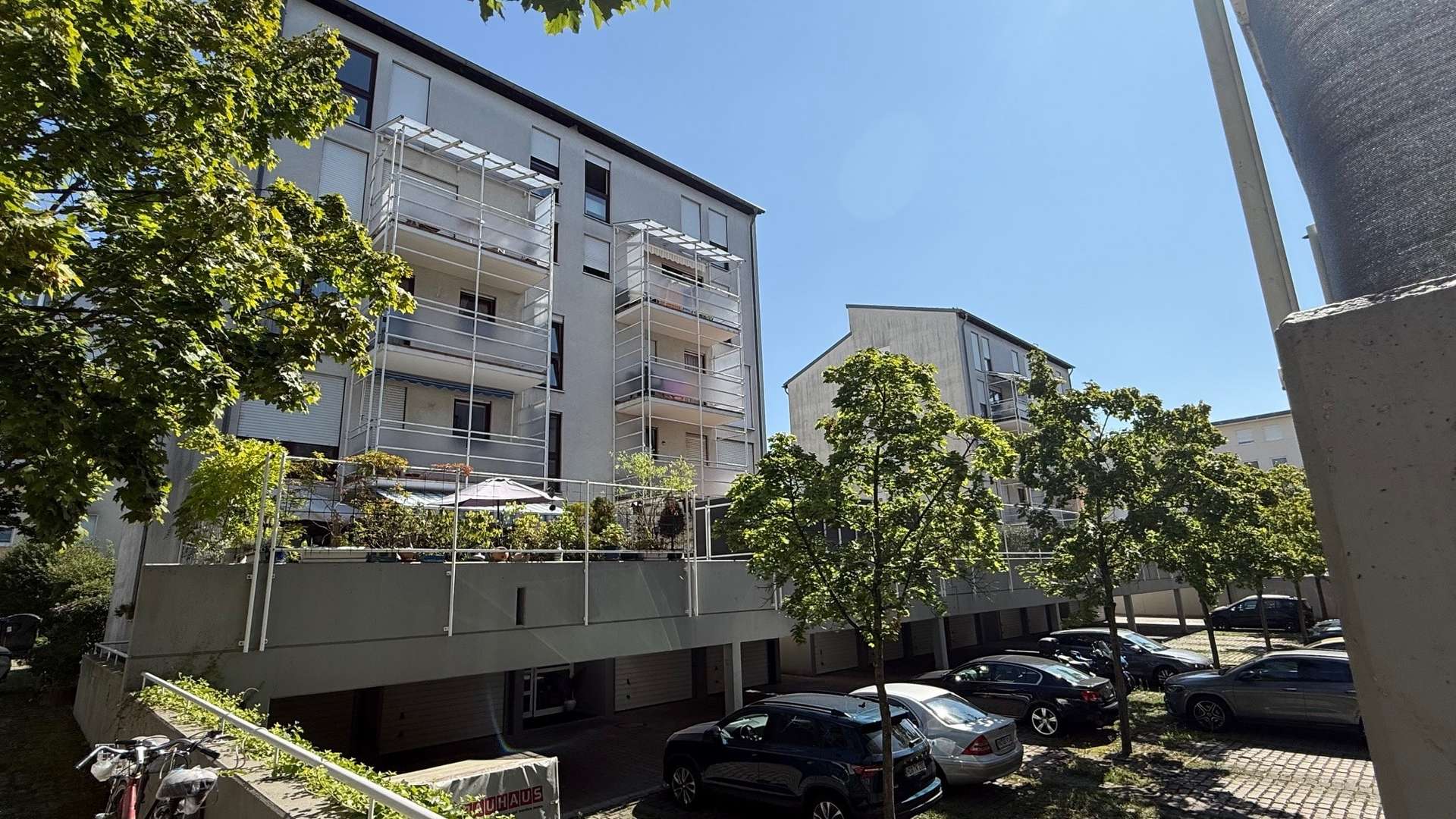 Hausansicht Hausansicht - Etagenwohnung in 68309 Mannheim mit 65m² kaufen