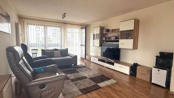 Wohnzimmer Wohnzimmer - Etagenwohnung in 68309 Mannheim mit 65m² kaufen