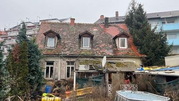 Hausansicht Hausansicht - Mehrfamilienhaus in 67227 Frankenthal mit 74m² kaufen