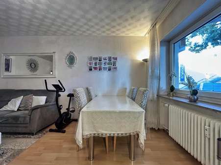 Wohn-/Esszimmer Wohn-/Esszimmer - Erdgeschosswohnung in 68161 Mannheim mit 73m² kaufen