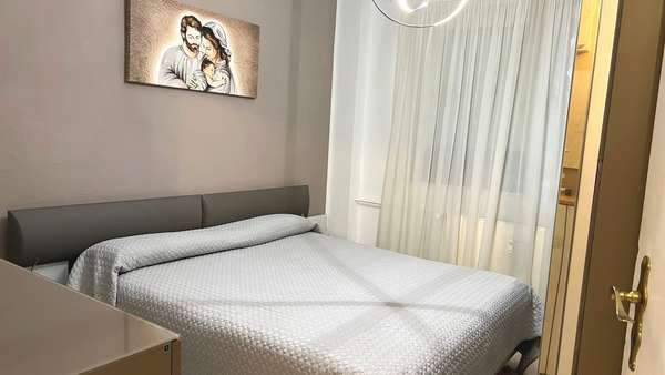 Schlafzimmer - Etagenwohnung in 68167 Mannheim mit 96m² kaufen
