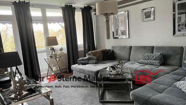 Wohnzimmer - Etagenwohnung in 68309 Mannheim mit 78m² kaufen