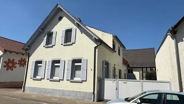 Gemütliches, renoviertes Familienhaus mit Charme