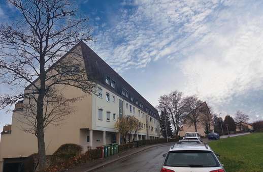 Haus Außenfassade - Etagenwohnung in 72218 Wildberg mit 73m² kaufen