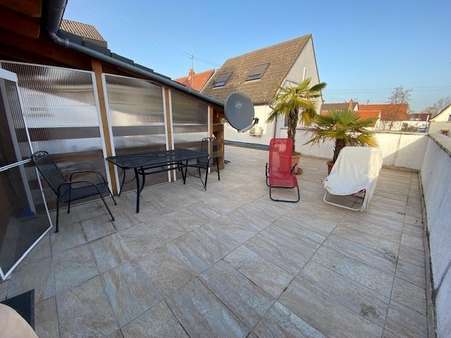 Hinterhaus - Dachterrasse - Mehrfamilienhaus in 67227 Frankenthal mit 240m² als Kapitalanlage kaufen