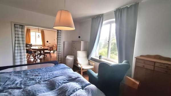 Schlafzimmer Schlafzimmer - Zweifamilienhaus in 73728 Esslingen mit 252m² kaufen