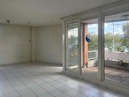Wohn- und Esszimmer Wohn- und Esszimmer - Maisonette-Wohnung in 41747 Viersen mit 100m² kaufen