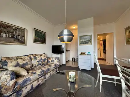 2 Zi. Wohnung mit Westloggia