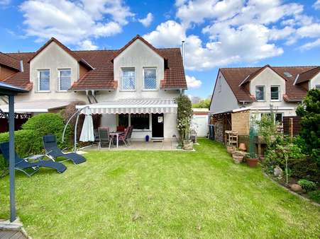 Gartenansicht - Reihenendhaus in 45739 Oer-Erkenschwick mit 96m² kaufen