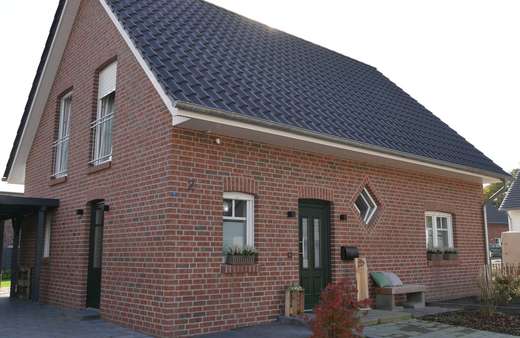 Ansicht straßenseitig - Einfamilienhaus in 48653 Coesfeld mit 114m² günstig kaufen