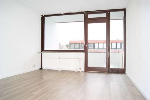 Wohnzimmer (Bild 3) - Appartement in 51427 Bergisch Gladbach mit 44m² kaufen