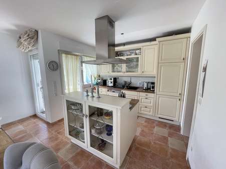Küche - Etagenwohnung in 50996 Köln mit 134m² kaufen