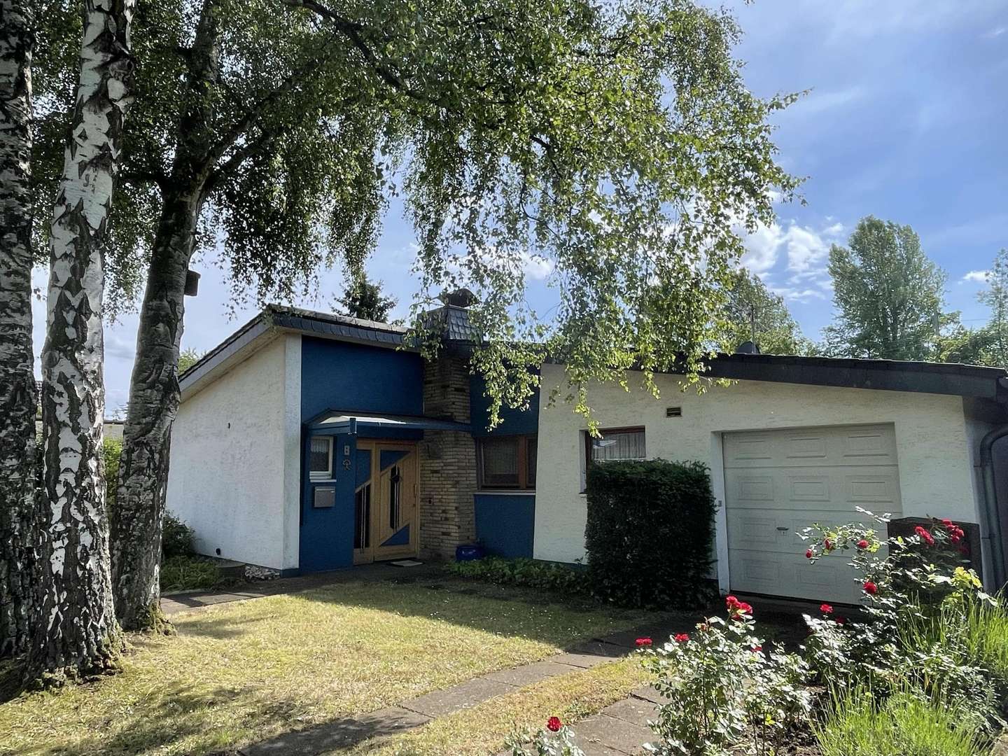 Außenansicht - Einfamilienhaus in 50765 Köln mit 98m² kaufen