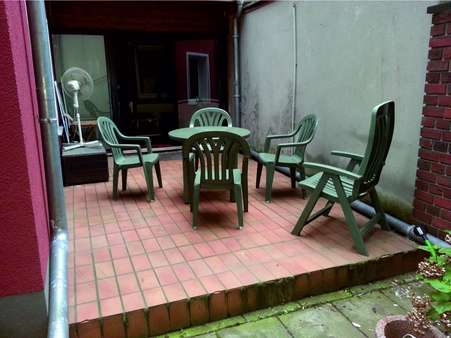 Terrasse - Wohn- / Geschäftshaus in 50823 Köln mit 176m² als Kapitalanlage kaufen