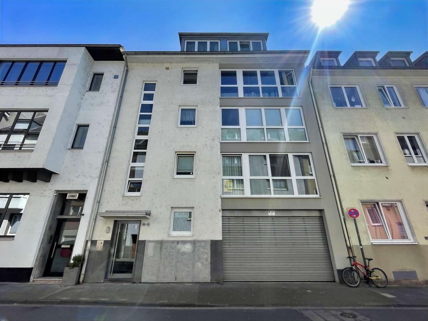 Wohnhaus Wohnhaus - Etagenwohnung in 50668 Köln mit 94m² kaufen