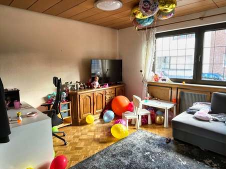 Wohnraum - Reihenmittelhaus in 50765 Köln mit 111m² kaufen