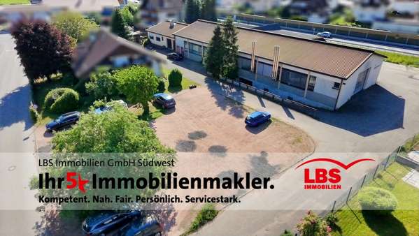 Gewerbehalle mit Parkplatz - Halle in 79297 Winden mit 1397m² kaufen