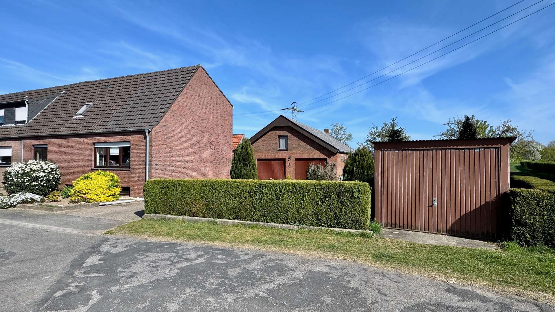 Titelfoto - Reihenendhaus in 47574 Goch mit 118m² kaufen