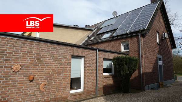 Seitenansicht Seitenansicht - Doppelhaushälfte in 47495 Rheinberg mit 140m² kaufen