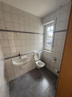 Gäste WC Gäste WC - Doppelhaushälfte in 49477 Ibbenbüren mit 109m² kaufen