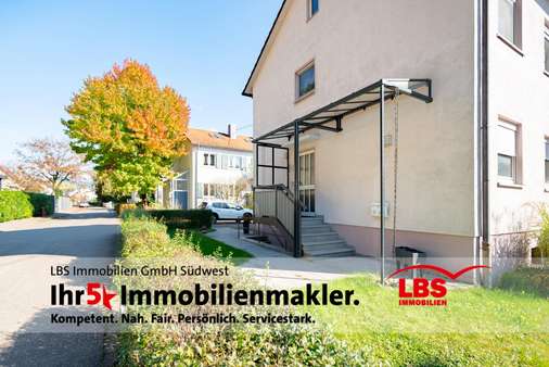 Außenansicht - West Außenansicht - West - Zweifamilienhaus in 79183 Waldkirch mit 145m² kaufen