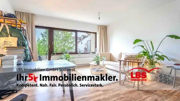 KN-Zähringerplatz: 3-Zi.-Eigentumswohnung im 1.OG mit EBK, Balkon und 2-TG-Stellplätzen - vermietet