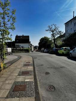 Nachbarschaft - Dachgeschosswohnung in 42369 Wuppertal mit 73m² kaufen