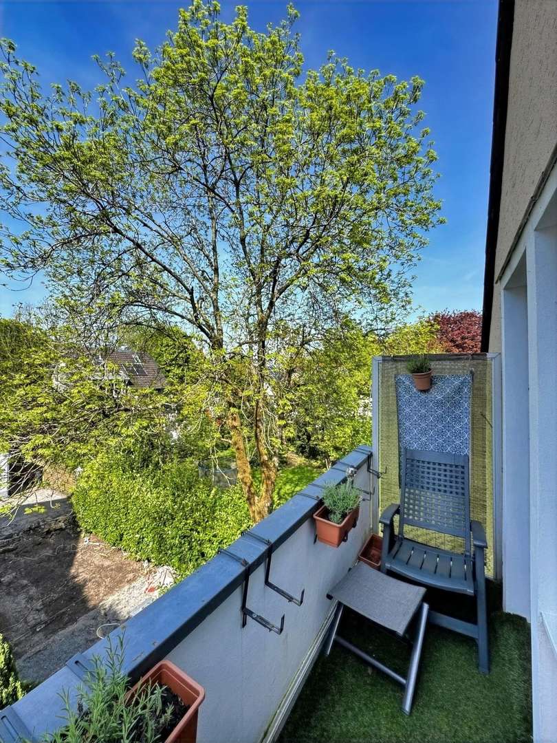 Balkon - Dachgeschosswohnung in 42369 Wuppertal mit 73m² kaufen