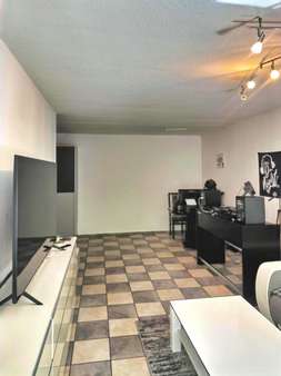 Wohnzimmer Wohnzimmer - Erdgeschosswohnung in 42369 Wuppertal mit 64m² kaufen