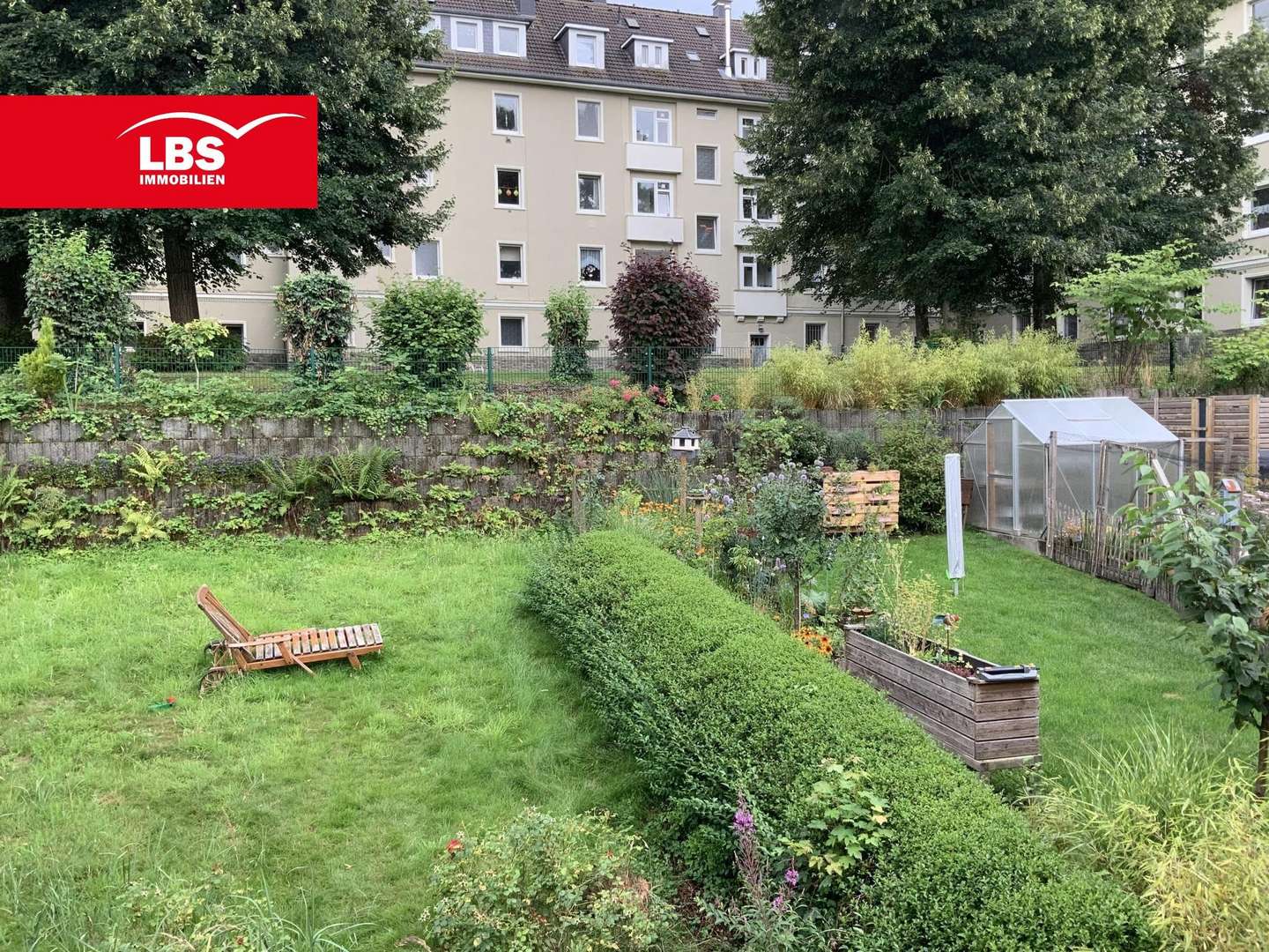 BLICK ÜBER DIE NACHBARSCHAFT BLICK ÜBER DIE NACHBARSCHAFT - Stadthaus in 42289 Wuppertal mit 127m² kaufen