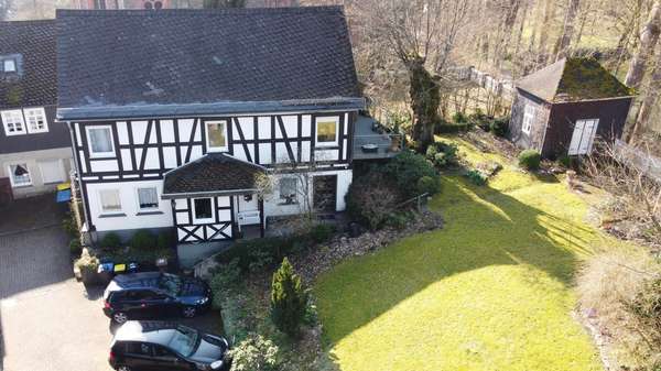 null - Mehrfamilienhaus in 57319 Bad Berleburg mit 613m² kaufen