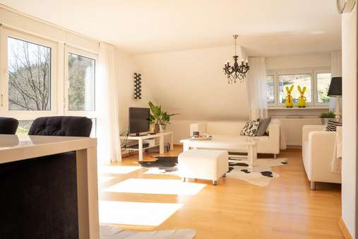null - Mehrfamilienhaus in 57392 Schmallenberg mit 267m² kaufen