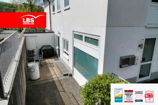 null - Mehrfamilienhaus in 57223 Kreuztal mit 270m² kaufen