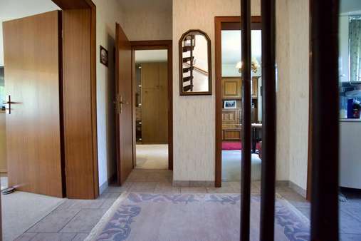 Reihenmittelhaus in 57319 Bad Berleburg mit 84m² kaufen