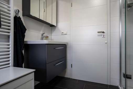 Badezimmer Badezimmer - Dachgeschosswohnung in 57319 Bad Berleburg mit 93m² kaufen