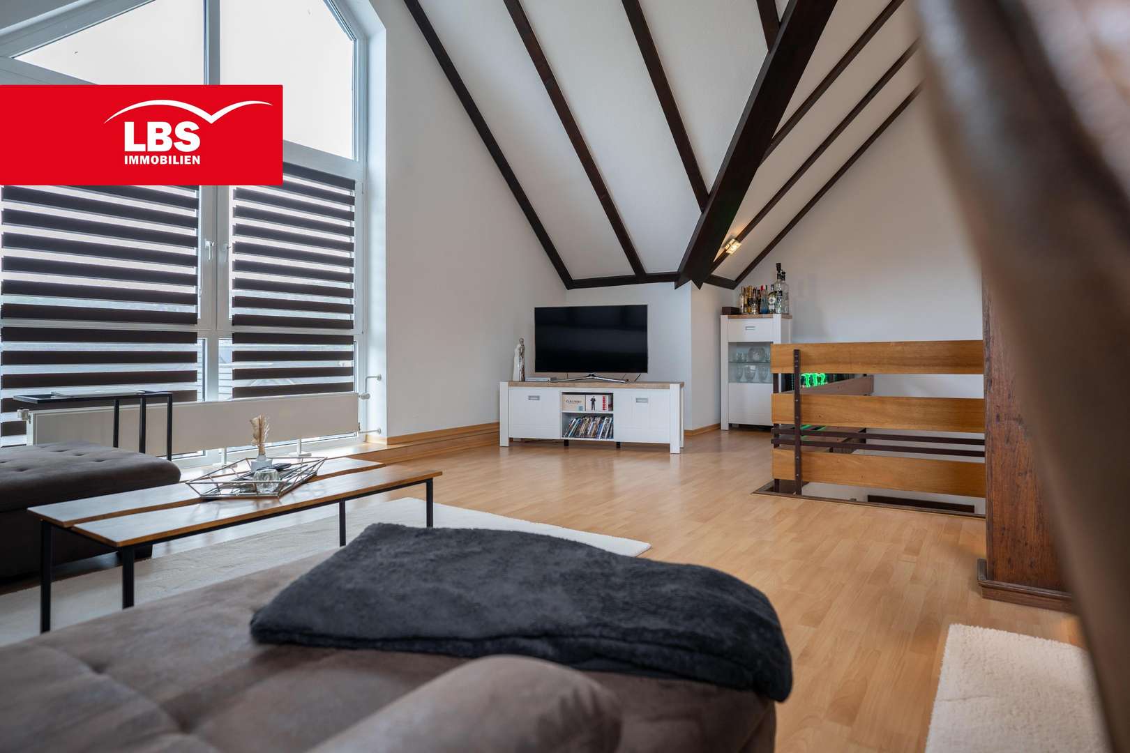 Wohnen Wohnen - Dachgeschosswohnung in 57319 Bad Berleburg mit 93m² kaufen