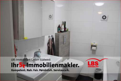 Badezimmer - Einfamilienhaus in 69234 Dielheim mit 60m² kaufen