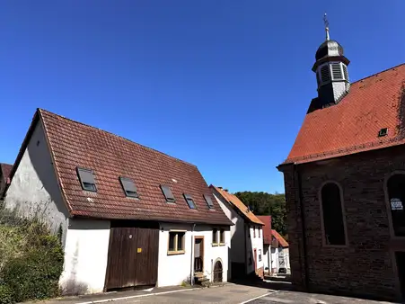 Charmantes Einfamilienhaus:
Familienparadies in Tairnbach